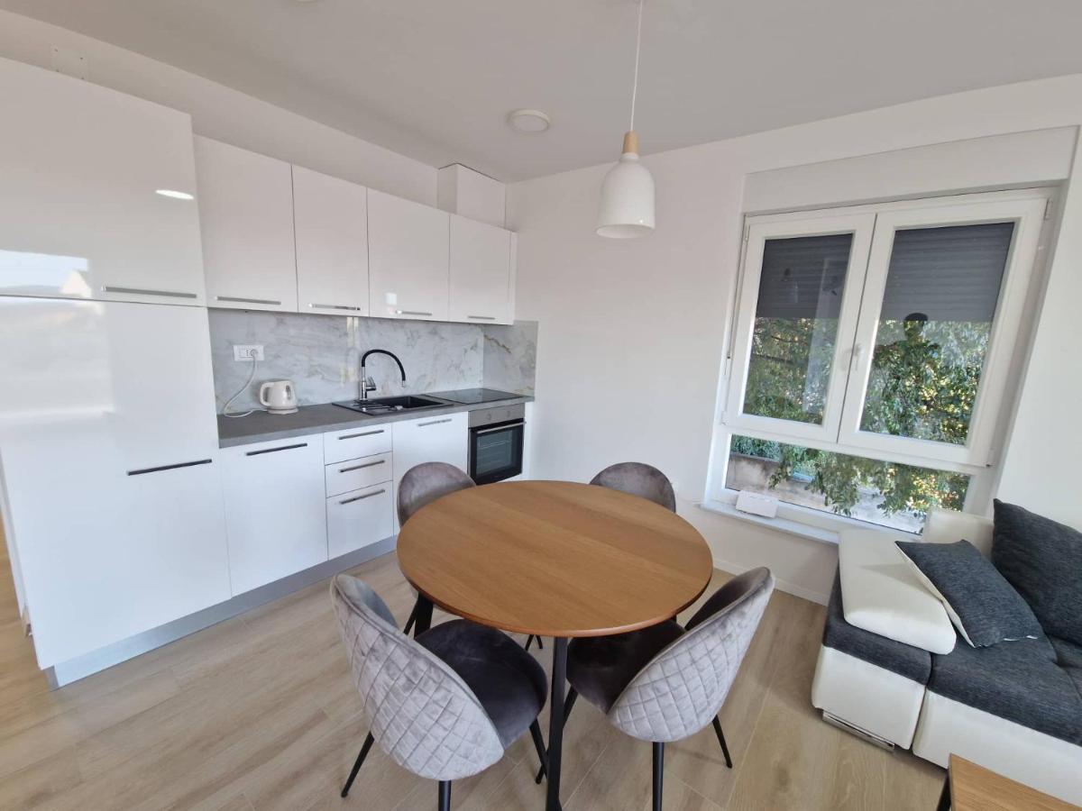 Providenca Residence シベニク エクステリア 写真