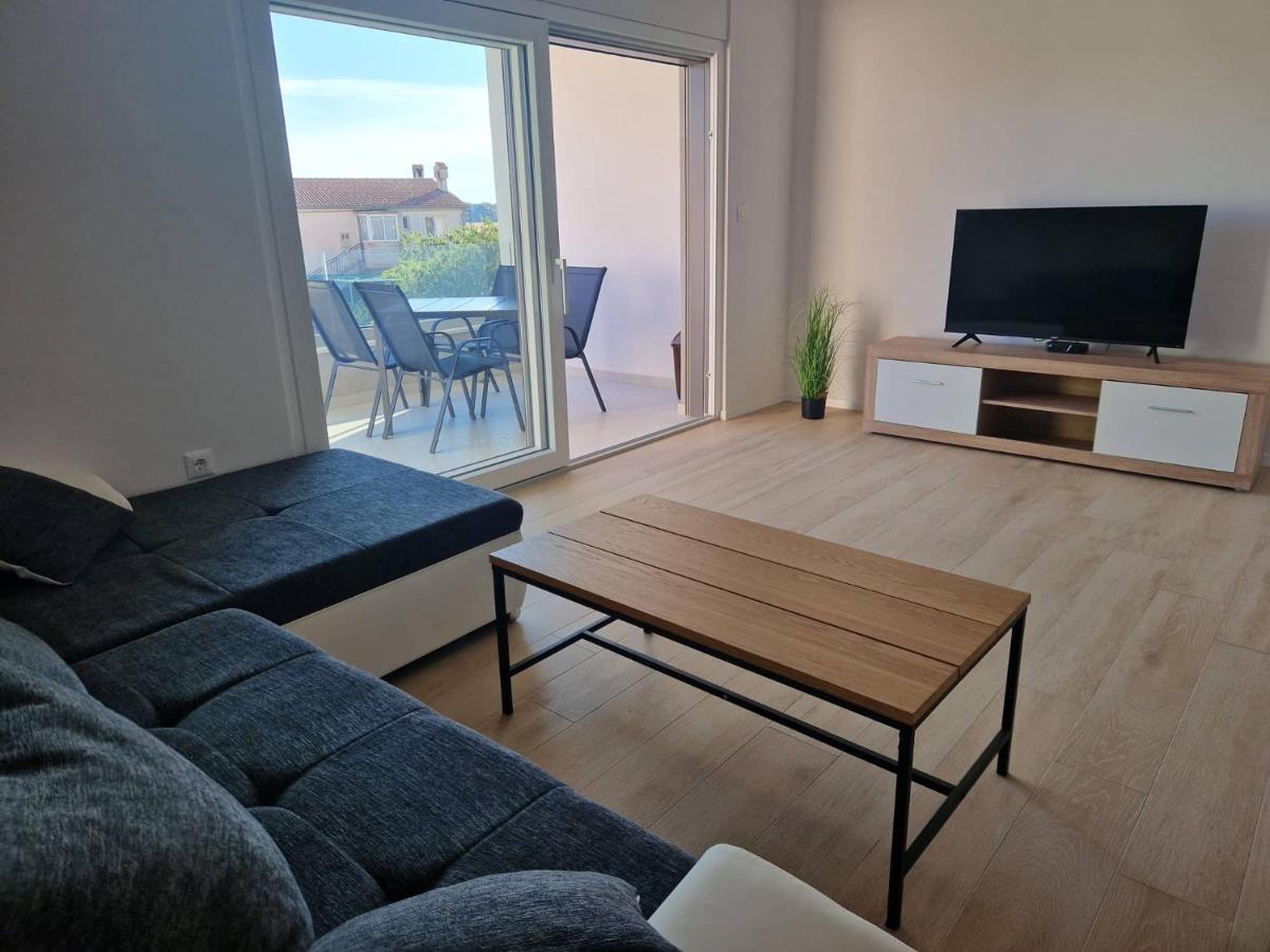 Providenca Residence シベニク エクステリア 写真