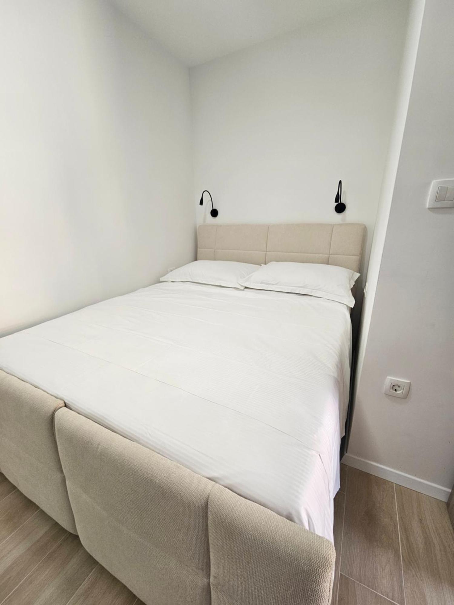 Providenca Residence シベニク エクステリア 写真