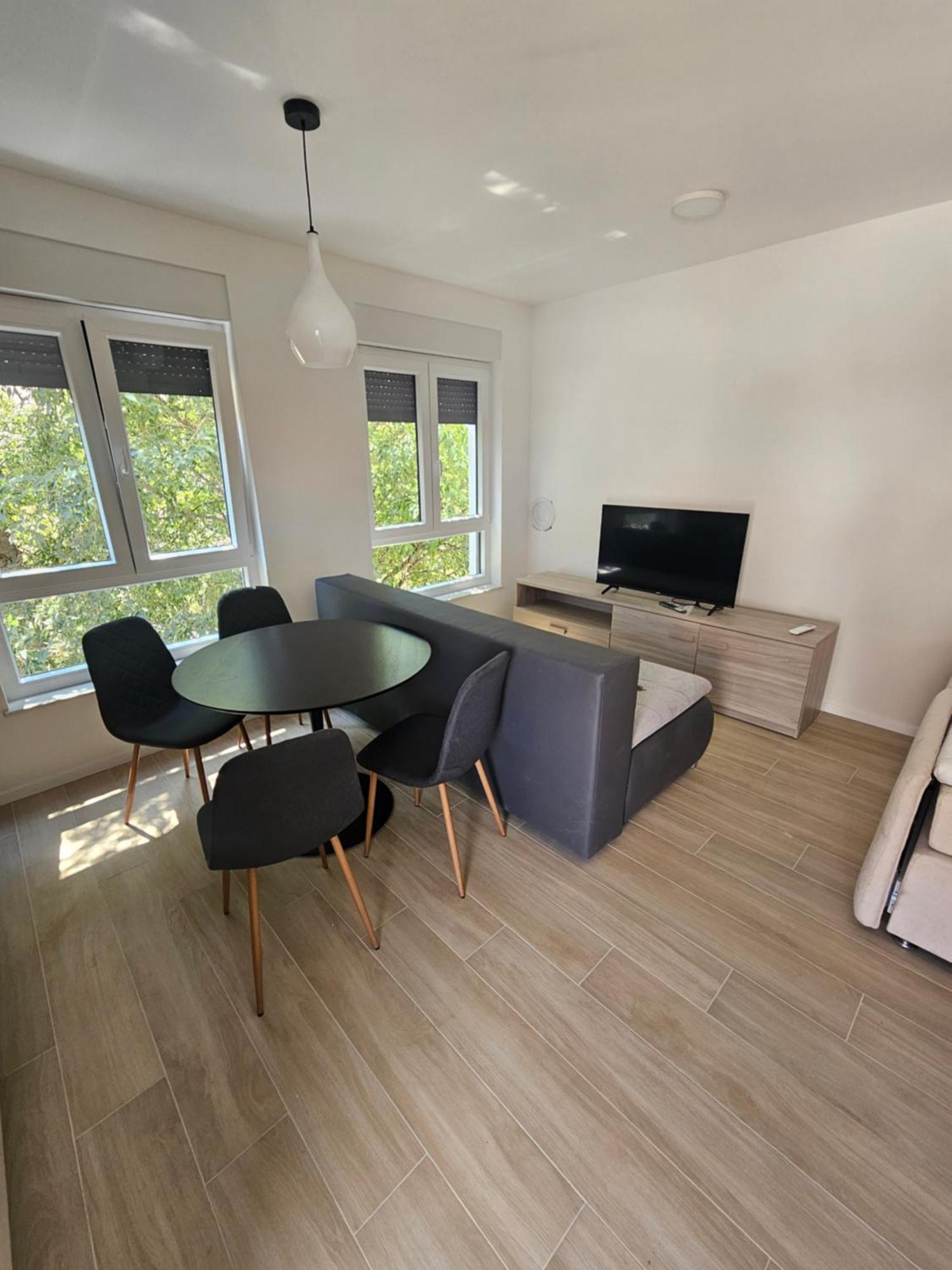 Providenca Residence シベニク エクステリア 写真